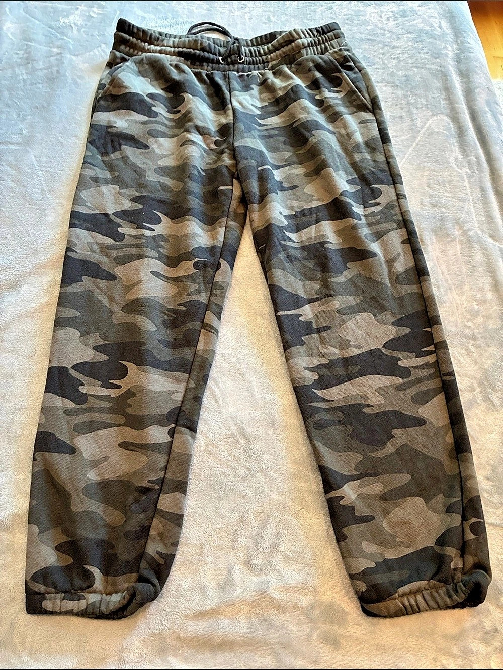 Wild Fable High-Rise Vintage Jogger Sweatpants Camo Jogger Pants